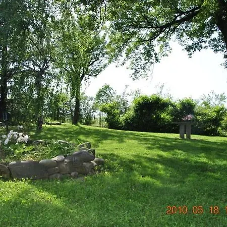 La Vecchia Quercia Restaurant Bed & Breakfast 3*