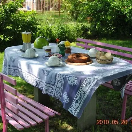 La Vecchia Quercia Restaurant Bed & Breakfast