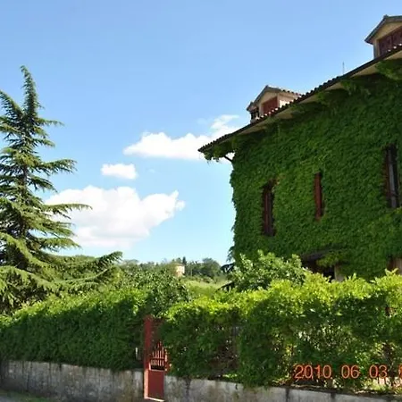 Frühstückspension La Vecchia Quercia Restaurant 3*