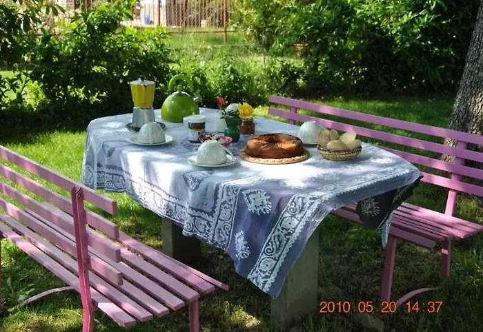 La Vecchia Quercia Restaurant Bed & Breakfast